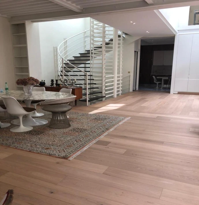 pose salon parquet contrecollé moderne anglaise garches